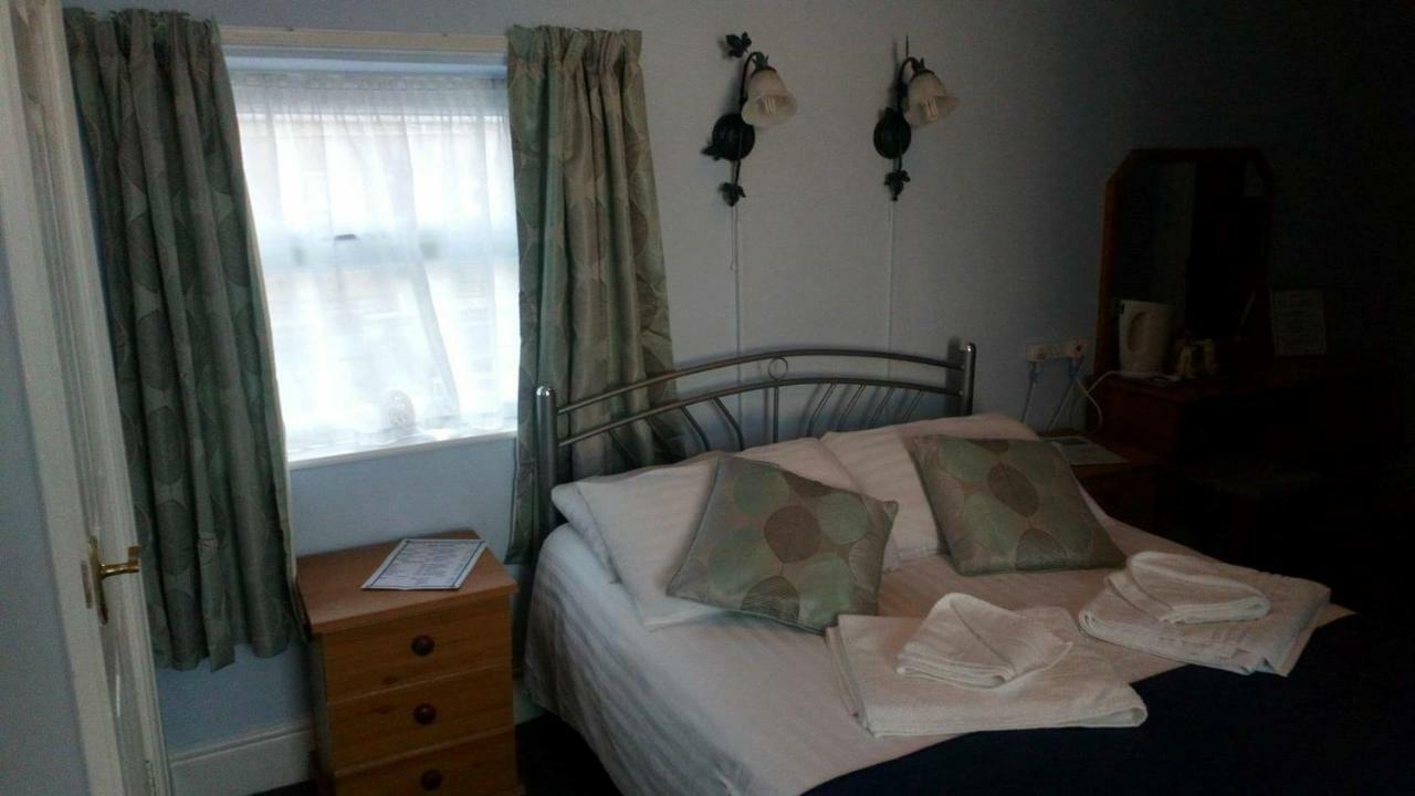 Bed and Breakfast The Wilton International Blackpool Exterior foto